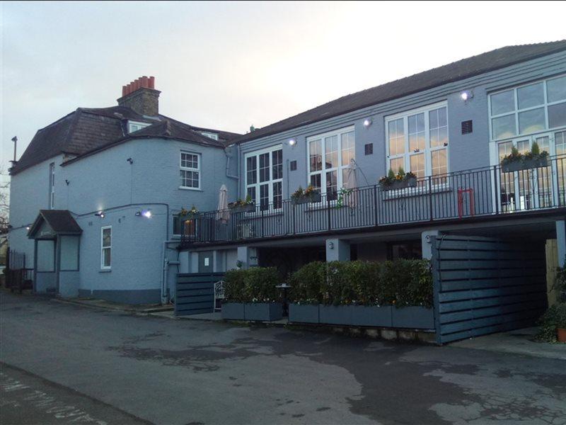Hampton Court Hotel East Molesey Exterior foto